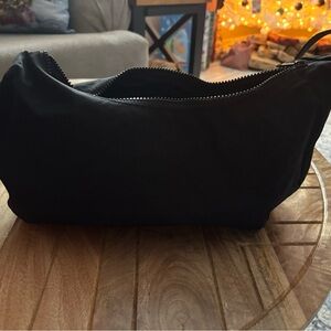 Medium Cresent Baggu Bag